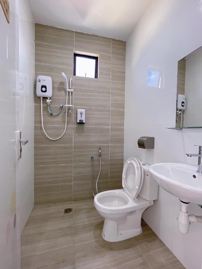 Hotel Decentraland Kuala Terengganu Esterno foto